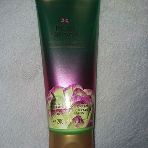 NWT RARE VS PEAR GLACÉ LOTION